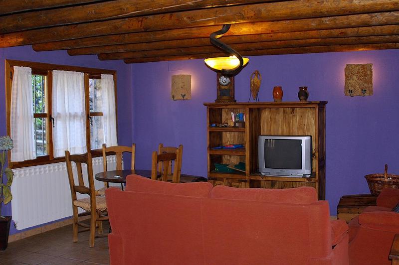 Hosteleria Santa Cruz Santa Cruz de la Serós Extérieur photo