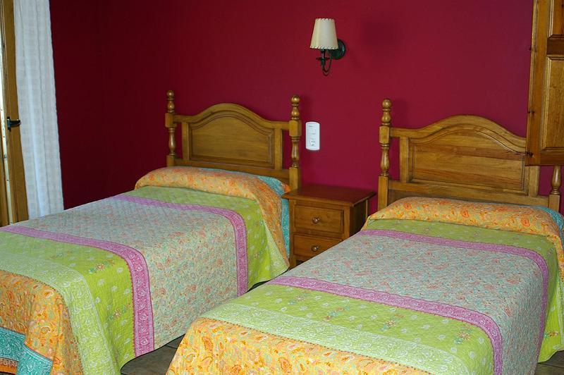 Hosteleria Santa Cruz Santa Cruz de la Serós Extérieur photo